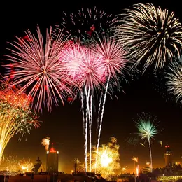 Feu d'artifice et bal populaire