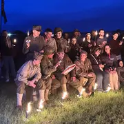 Feu de camp et chants militaires