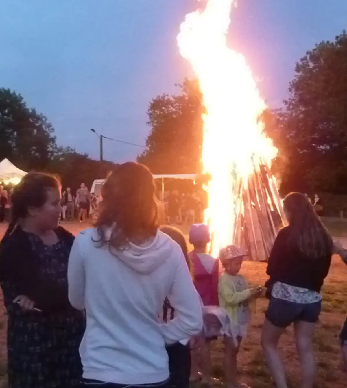Feu de la Saint-Jean à Collonges-La-Rouge