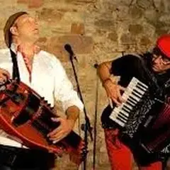 Feu de la Saint Jean : Castanha e vinovel