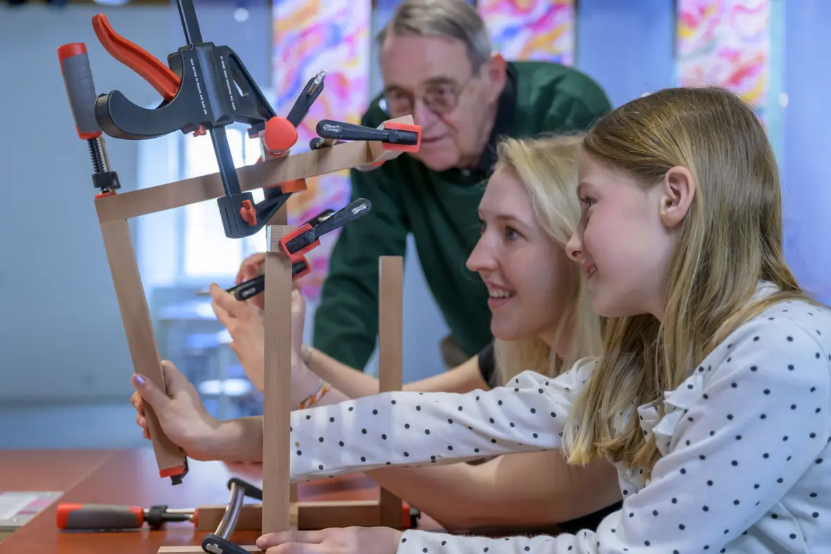 L'Exposition primée « Fix it ! Le bonheur de réparer » au Museum.BL