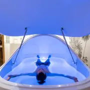 Flottaison en isolation sensorielle à Annecy (74)