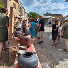 Foire à la poterie à Lacapelle-Biron