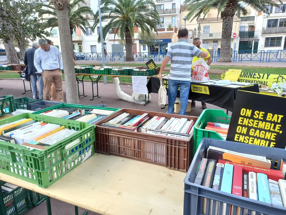 Foire aux livres par Amnesty International