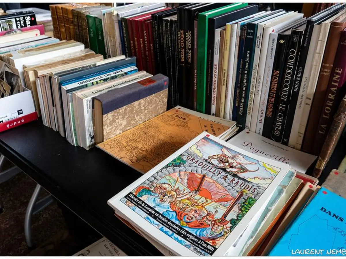 Foire aux vieux papiers, collections et auteurs régionaux