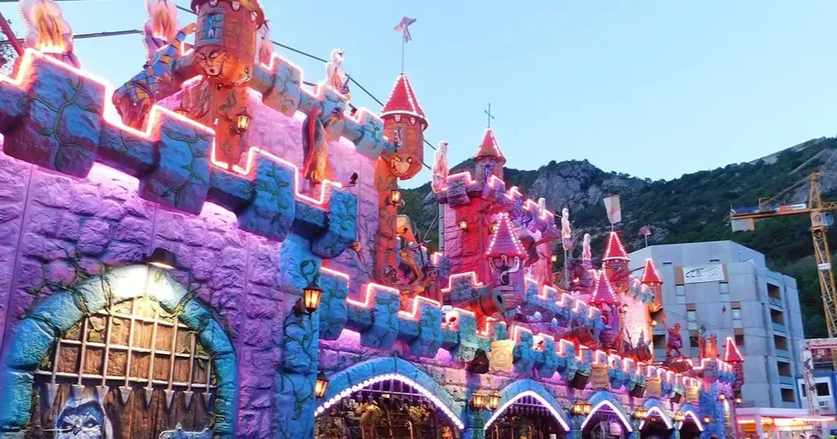 Le super train fantôme de la foire des rameaux de Grenoble