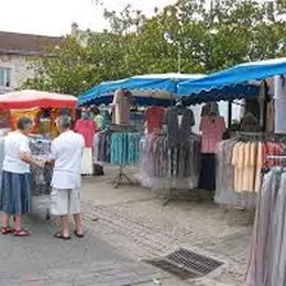 Foire mensuelle de Sauviat sur Vige
