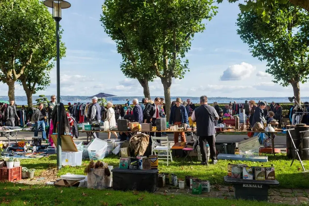 Une véritable caverne d'Ali Baba où flotte une délicieuse odeur de gaufres et de pommes d'amour