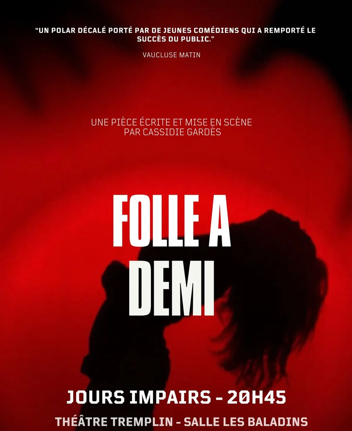Folle à demi