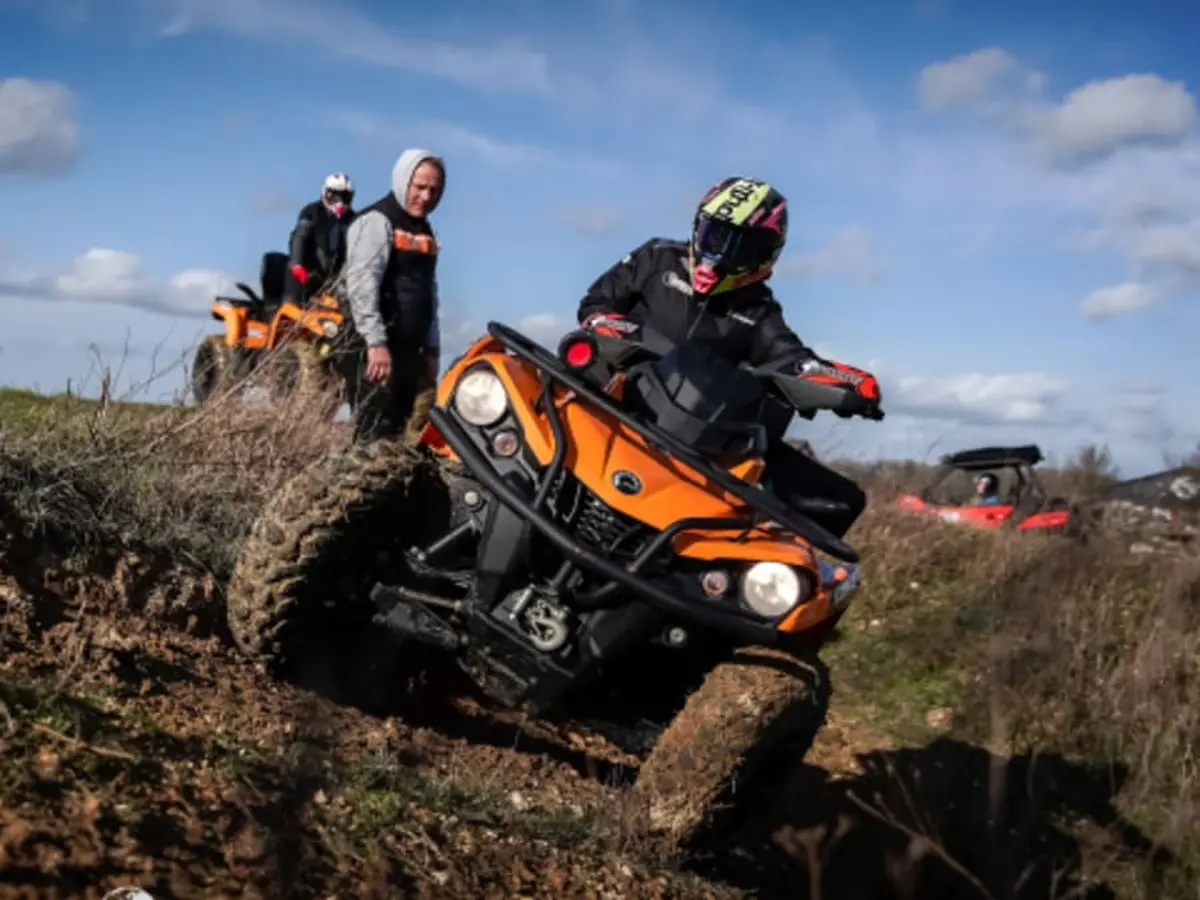 Formation pilotage quad à la Ferté-Gaucher (77)