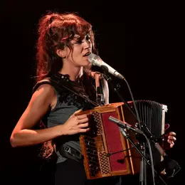 Fp'Hinx invite Lolita DELMONTEIL