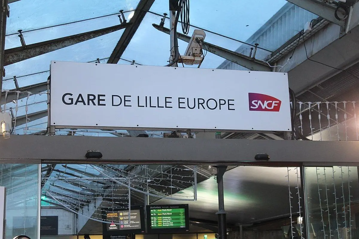 La gare Lille-Europe est idéalement située au cœur du quartier d’affaires Euralille.