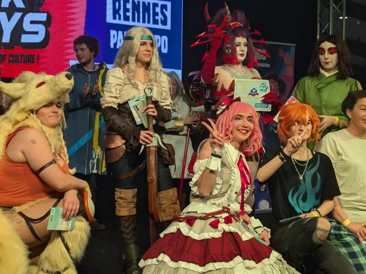 Chaque ann&eacute;e, les festivaliers sont invit&eacute;s &agrave; prendre part &agrave; un concours de cosplay ! 