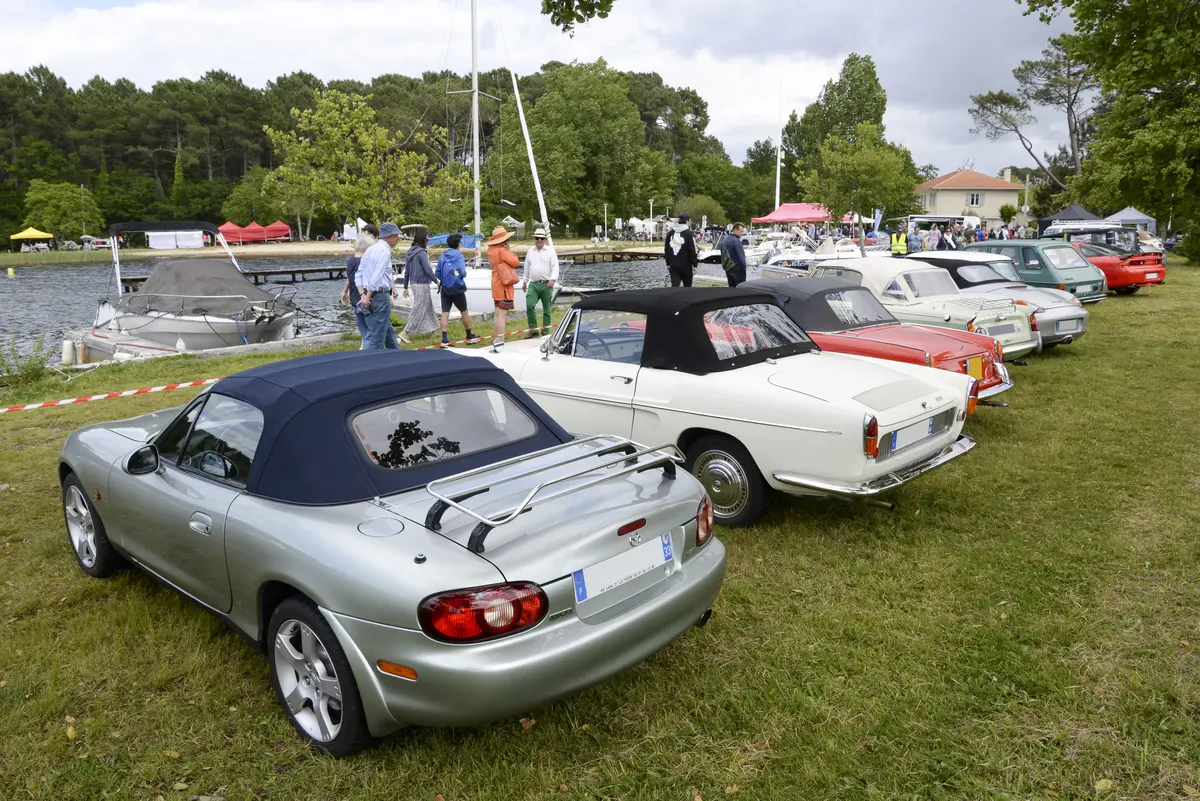 Gemme les belles anciennes - Rassemblement de véhicules