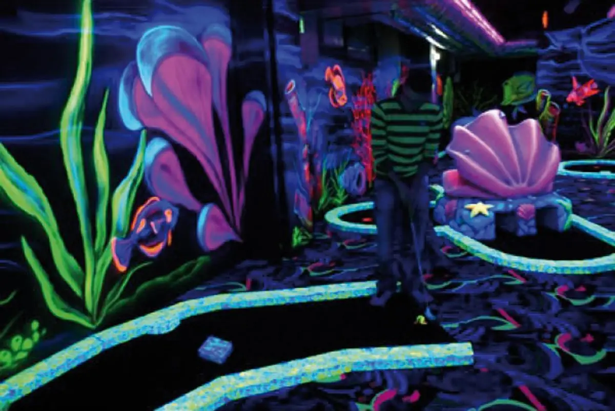 Le golf fluorescent