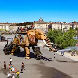 Grand Éléphant