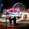 Une photo du marché de Noël de Rennes et de sa grande roue &copy; tourisme-rennes.com