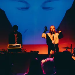 Gris Futuro live
