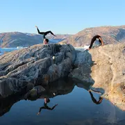 GROENLAND : Du cirque avec les Inuits Un film de Luc Denoyer