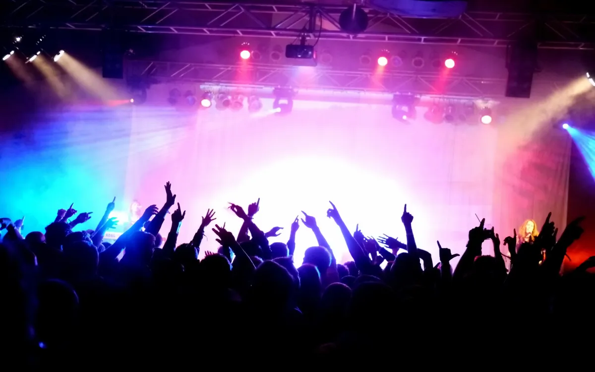 Concert rock