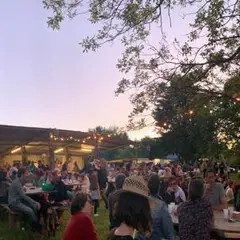 Guinguette du Mas d'Arneix : Manyl et Cie