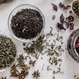 Halloween aux Tours de Merle : Atelier tisane: La tisane de la bonne sorcière