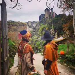 Halloween aux Tours de Merle : Journée frisson  – « Le grand Ballet des Sorcières, le sortilège de Rowena »