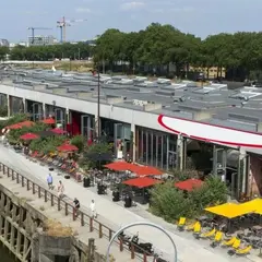 Hangar à bananes