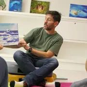 Histoires et jeux pour petits curieux