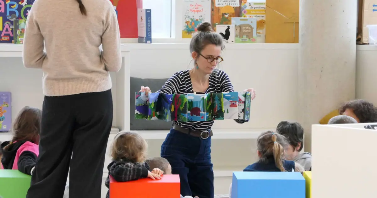 Histoires et jeux pour petits curieux