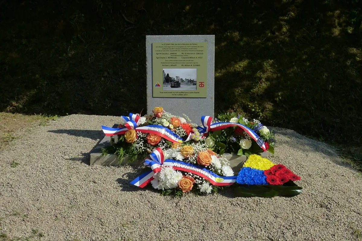 Hommage aux hommes du 712ème Battallon de chars