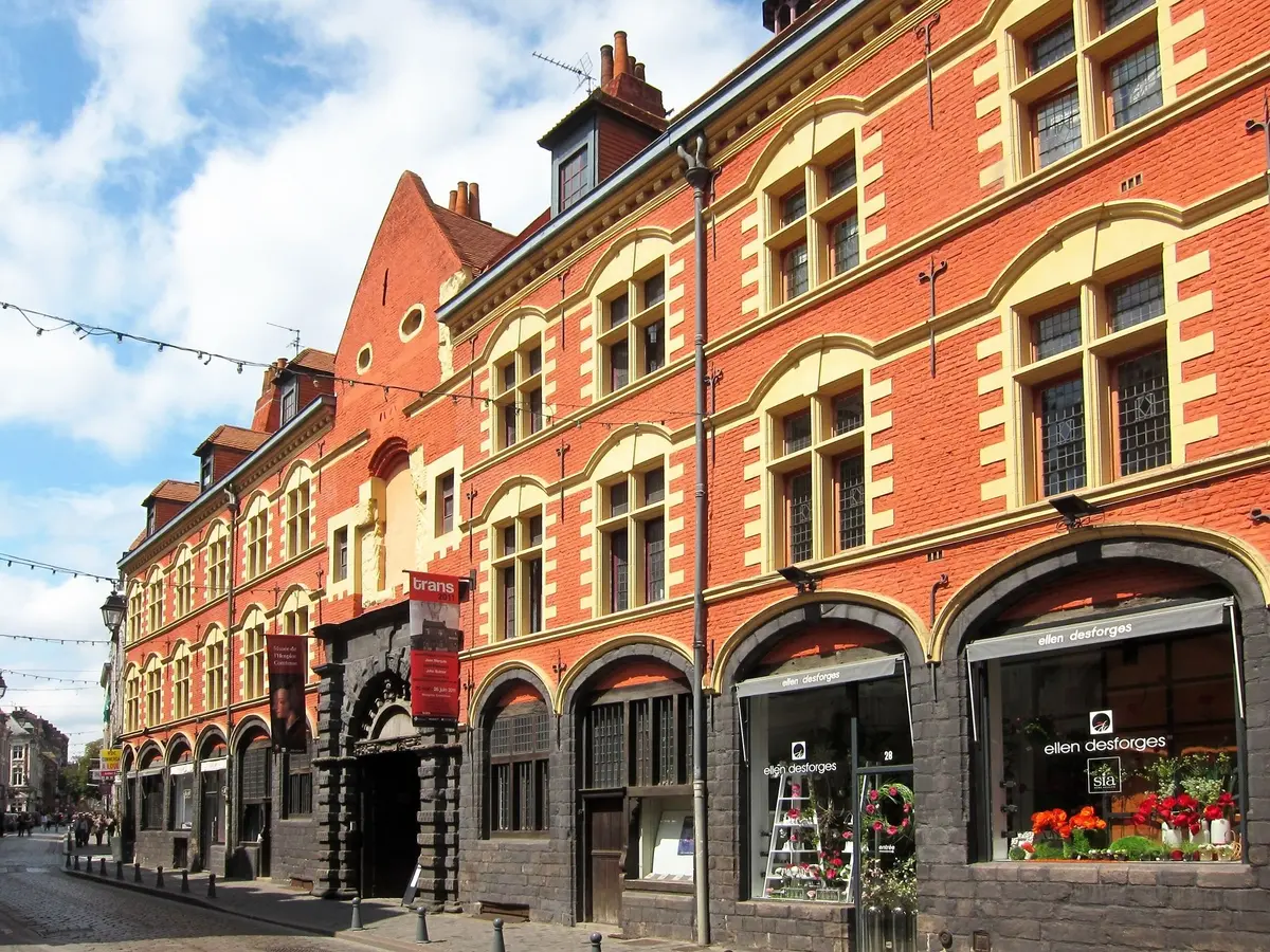 Au XIIIème siècle, le musée de l'Hospice Comtesse accueillait des malades et des pèlerins.