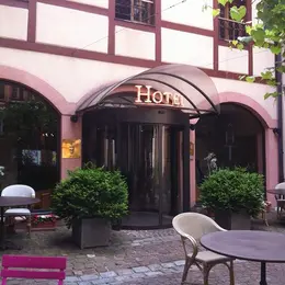 Hôtel la Maison des Têtes *****
