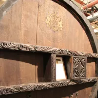 Le tonneau Sainte-Catherine, fabriqué en 1715, est le plus vieux du monde en activité. Il est même inscrit au Guiness Book des records.  &copy; Sandrine Bavard