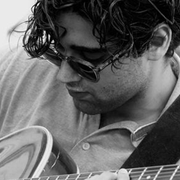 Hugo Guezbar trio « Django afternoon » au 38Riv Jazz Club