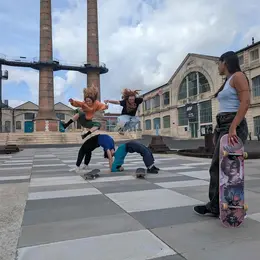 Hyperboles