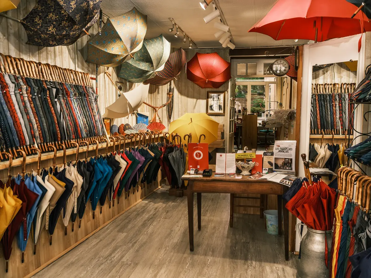 Ici, nos savoir-faire - Fabrique de parapluies François