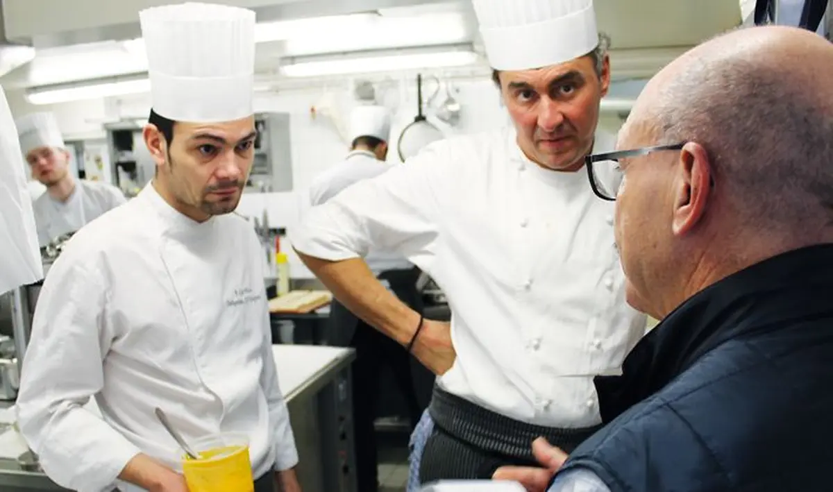 Sébastien D'Onghia, Jean-Michel Feger et Stefano D'Onghia en plein échange