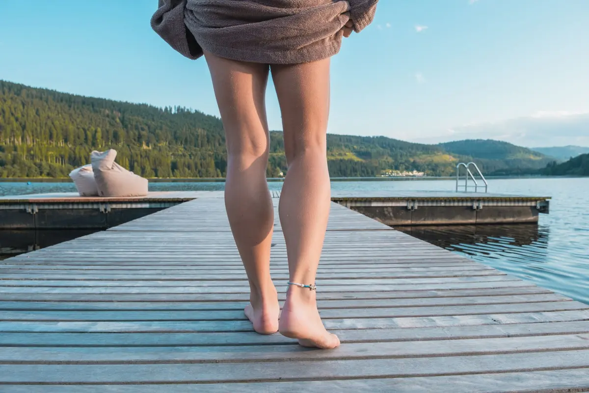 Le ponton flottant, au plus près de l'eau