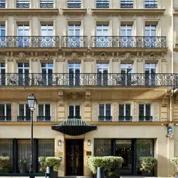 Le restaurant Odette lance un menu déjeuner à 29 euros inspiré de l'exposition de JR au Pont Neuf, dans le 1er arrondissement de Paris