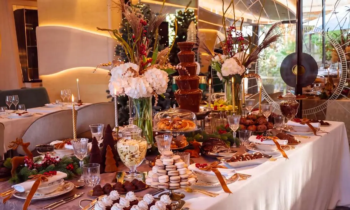 La bûche de Noël au chocolat de l'Hôtel du Collectionneur à Paris