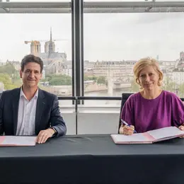 L'Institut du monde arabe et France Volontaires signent un accord de partenariat pour le volontariat international