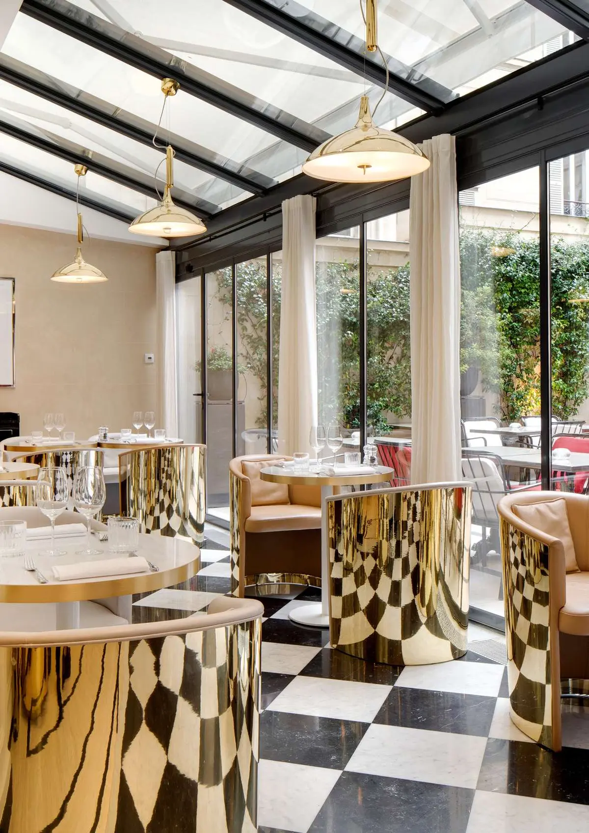 Loïc Trobrillant, nouveau Chef Exécutif du restaurant Le 99 à l'Hôtel Bowmann