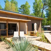 Ce camping 5 étoiles héraultais ouvre sa saison 2026 avec une ferme de permaculture, un nouveau restaurant gourmet et des mobil-homes premium à Portiragnes-Plage