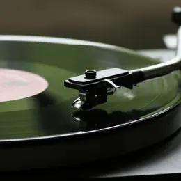 In extenso : un jour, un disque…