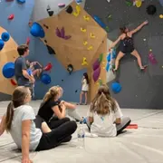 Initiation à l'escalade ado 11-14 ans à Saint-Germain-en-Laye