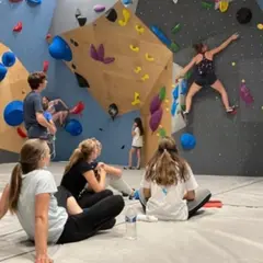 Initiation à l'escalade ado 11-14 ans à Saint-Germain-en-Laye