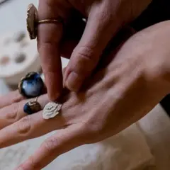 Initiation à la bijouterie et céramique à Paris 18ème