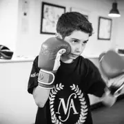 Initiation à la boxe anglaise pour ados 12-16 ans à Paris 17ème