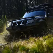 Initiation à la conduite d'un 4x4 en off road près de Paris